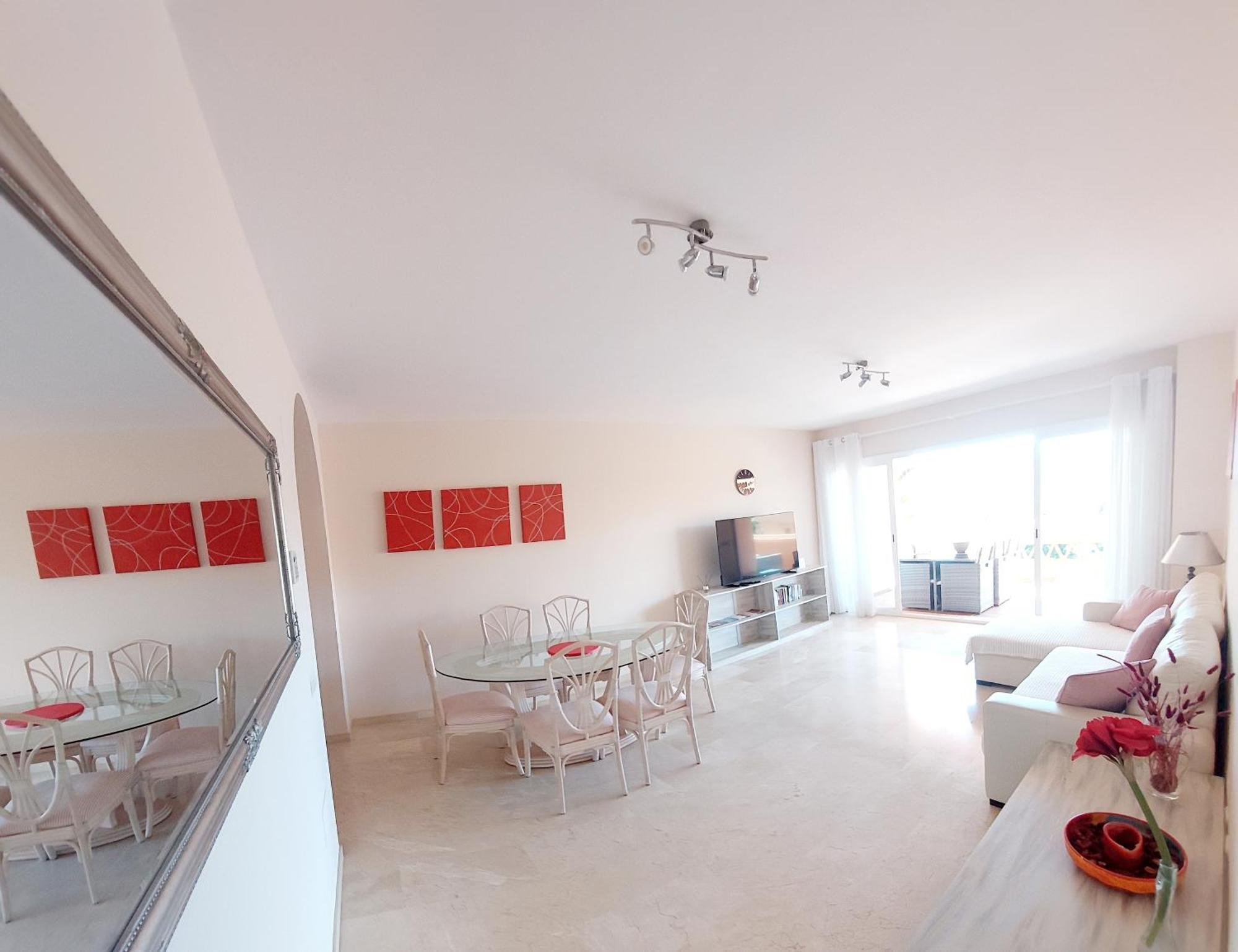 Luxurious Apartment 2 Bedroom 2 Bathroom Near Beach Málaga Eksteriør bilde